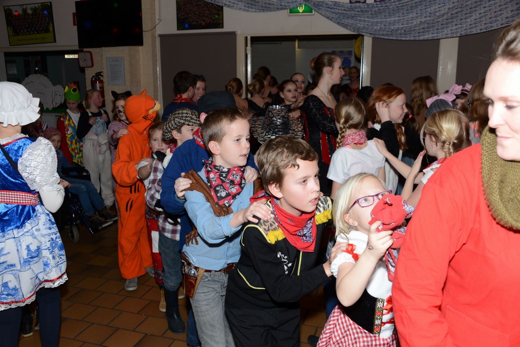 ../Images/Jeugddisco Beestenboel 055.jpg